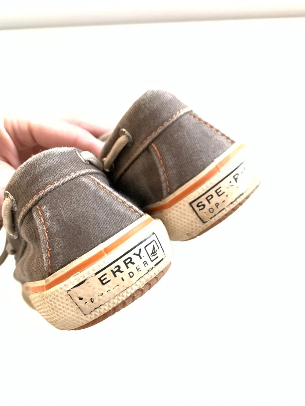 Sperry Kids Brown Canvas Moccasin Boat Shoes with Cream Laces 10.5